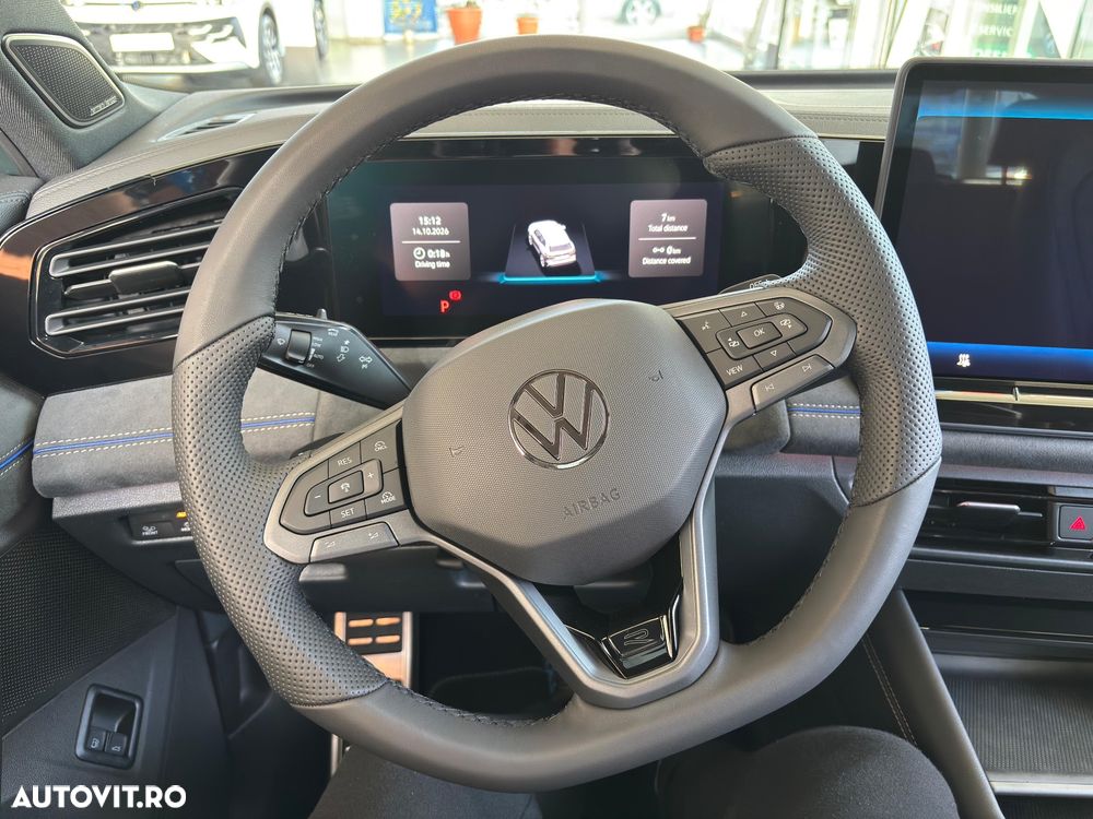 Volkswagen Tiguan - 10
