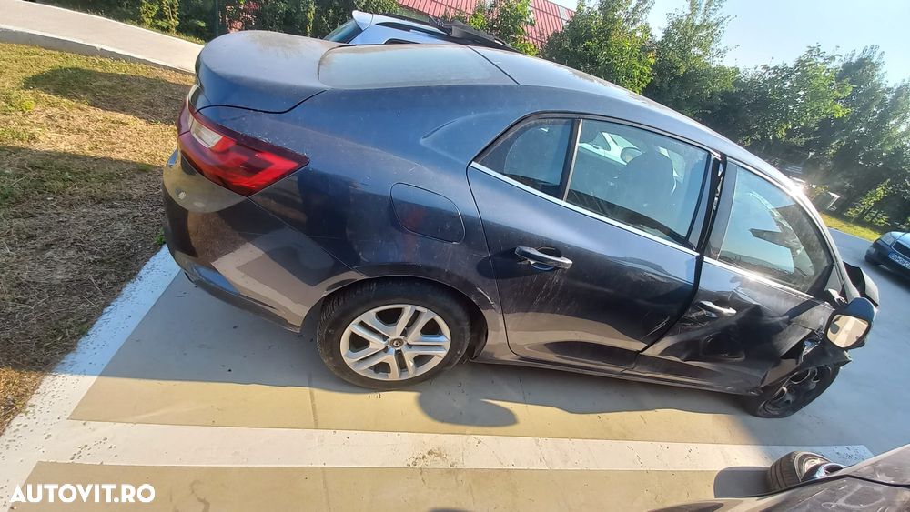 Dezmembram Renault Megane IV 1.5 dCi K9K 657 - 4