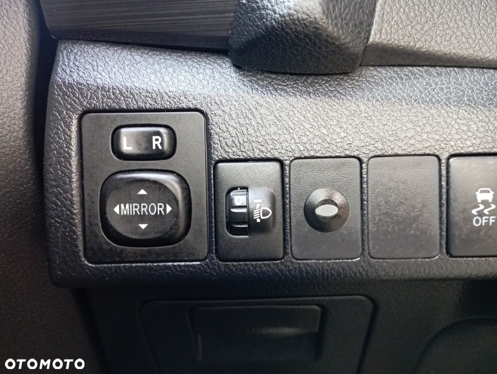 Toyota Auris 1.33 VVT-i Life Comfort - 18