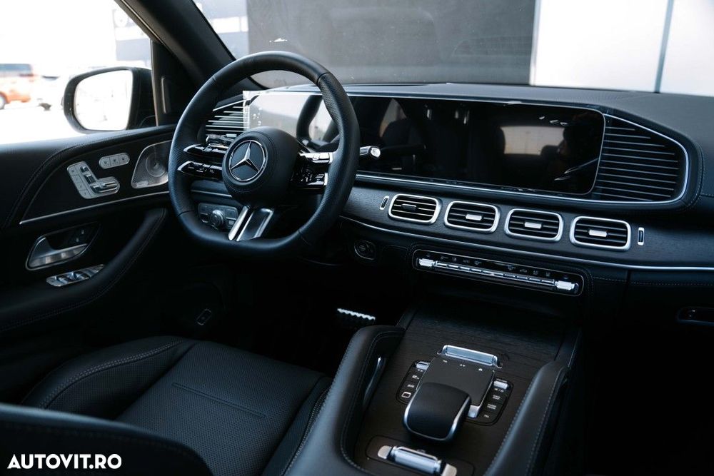 Mercedes-Benz GLE - 32