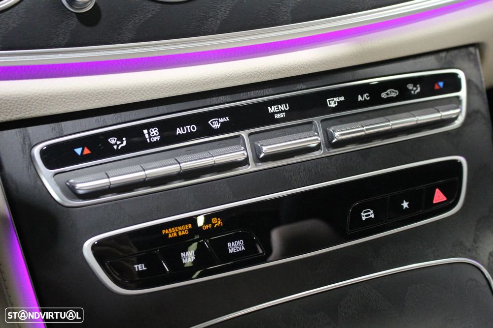 Mercedes-Benz E 53 AMG 4Matic+ - 36