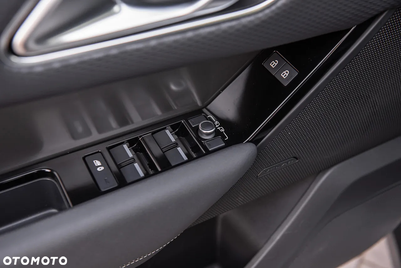 Land Rover Range Rover Velar - 16