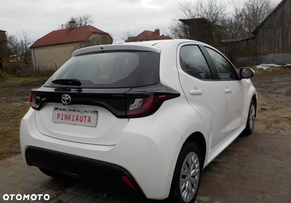 Toyota Yaris - 15