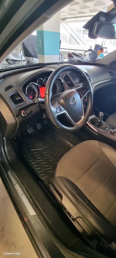 Opel Insignia Sports Tourer 2.0 CDTi Cosmo - 8