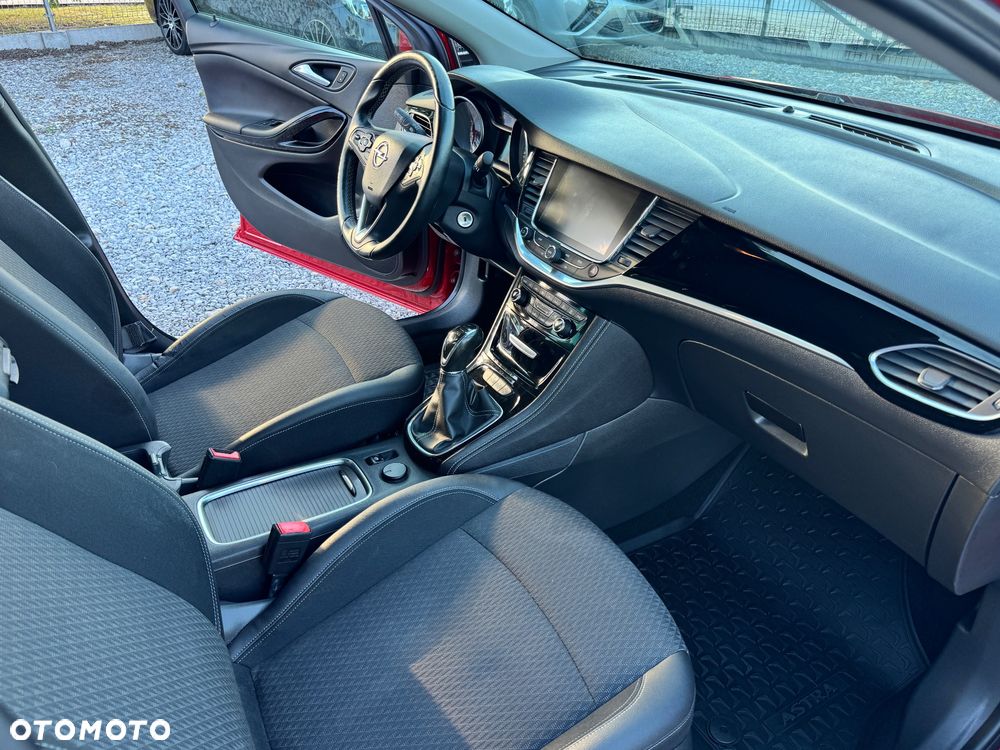 Opel Astra 1.4 Turbo Innovation - 11