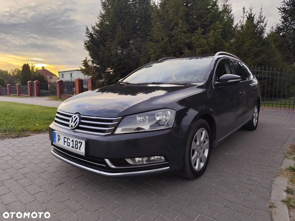 Volkswagen Passat - 28