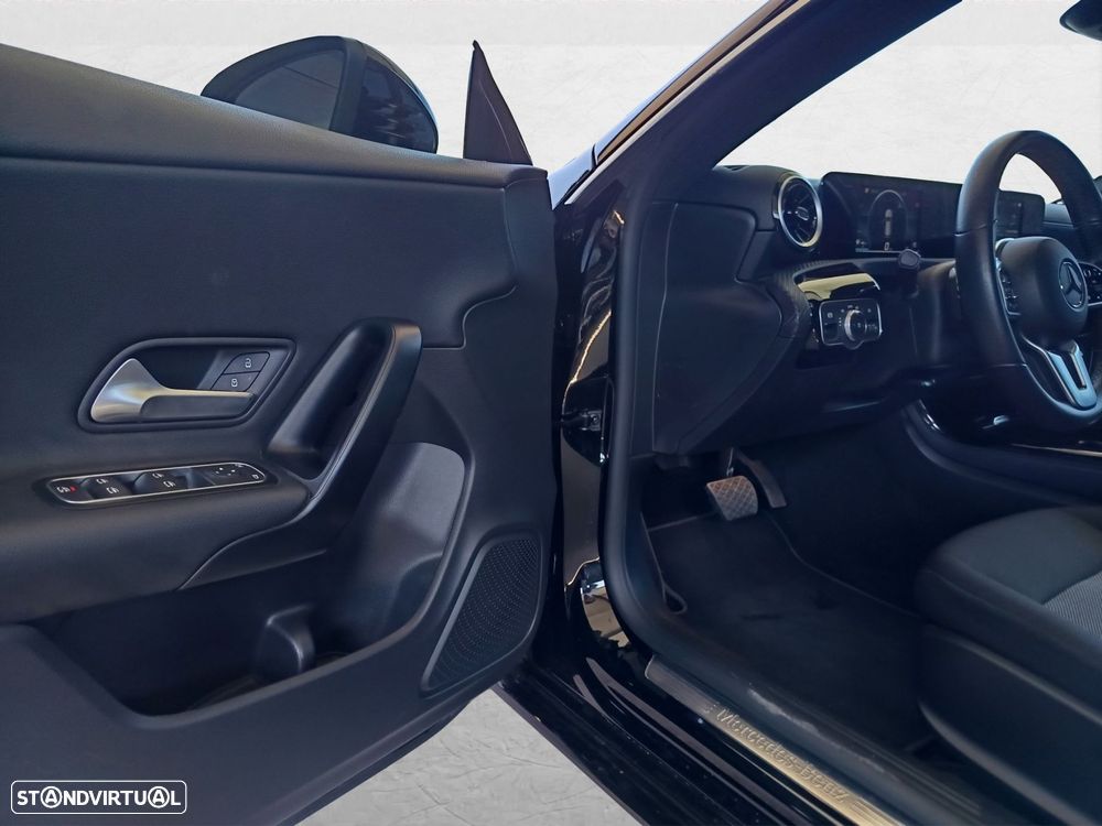 Mercedes-Benz CLA 180 - 27