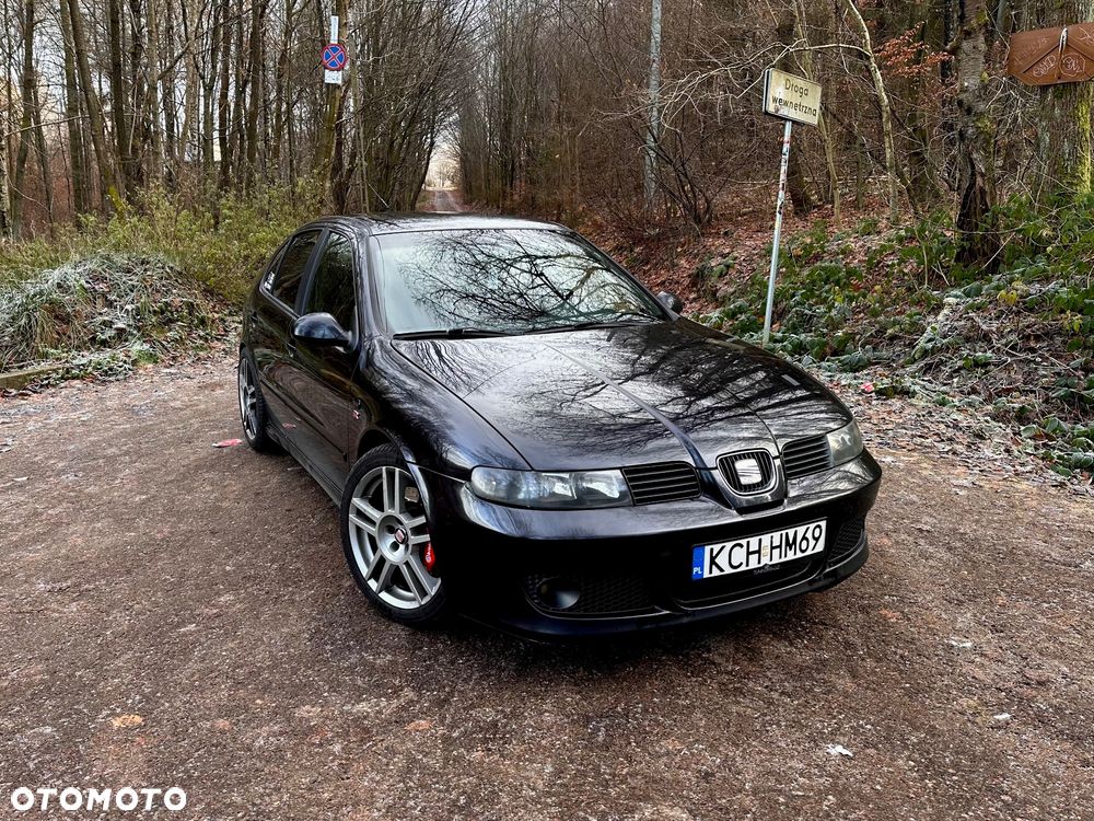 Seat Leon 1.8T Cupra R - 1