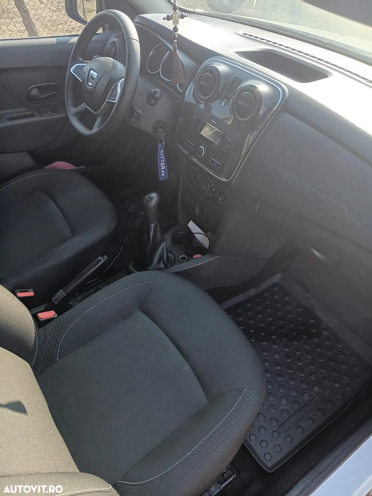 Dacia Logan - 5