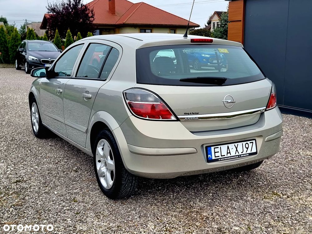 Opel Astra 1.6 Cosmo - 10