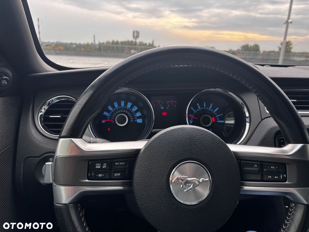 Ford Mustang - 14