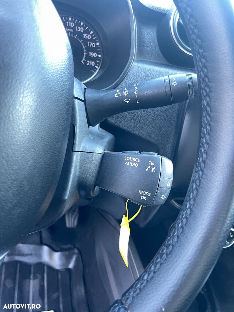 Dacia Duster 1.5 Blue dCi 4WD Comfort - 37