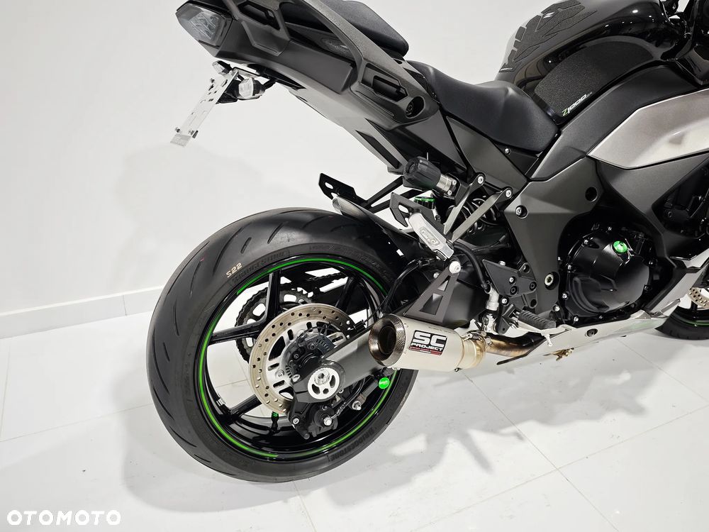 Kawasaki Ninja 1000 SX - 9