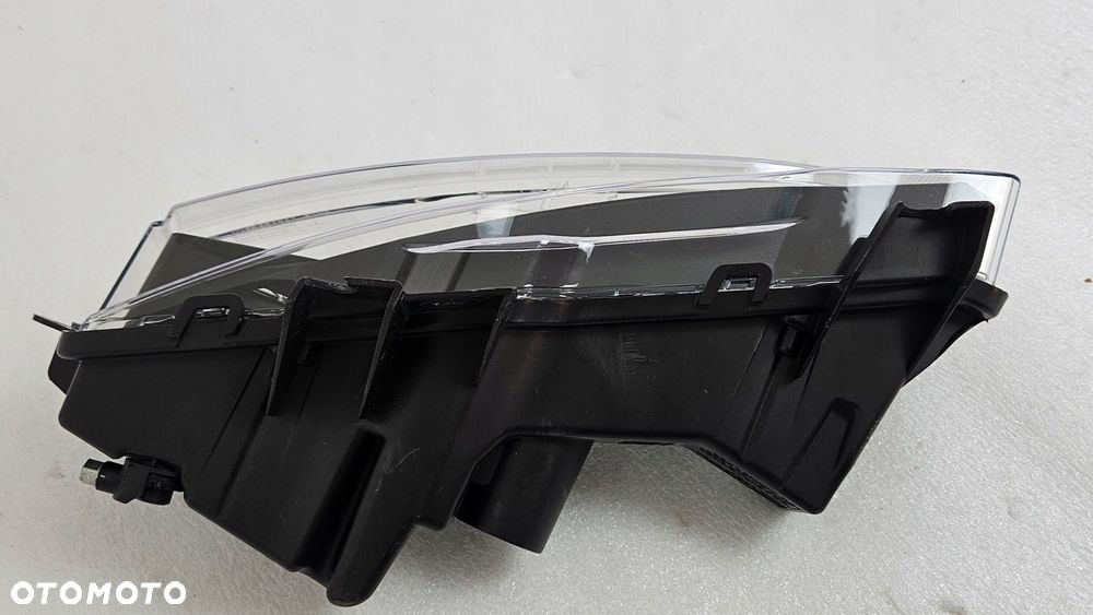 HALOGEN DRL LED HIGH PRAWY TESLA MODEL Y 2020- - 8