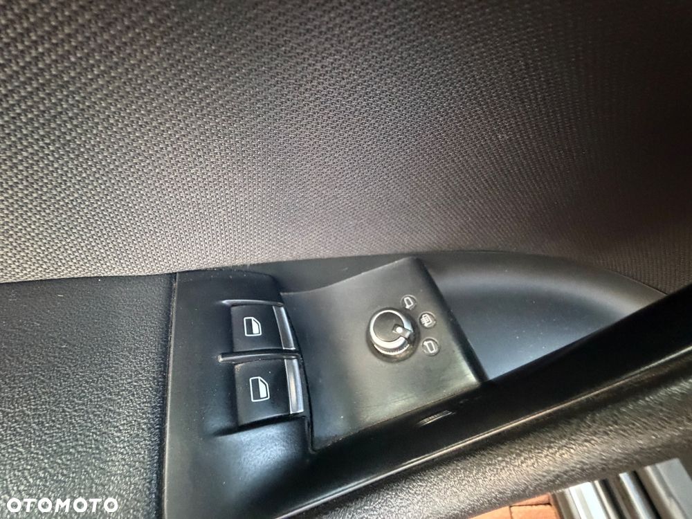 Audi A3 3-drzwiowe 2.0 TDI DPF S line Sportpaket - 18