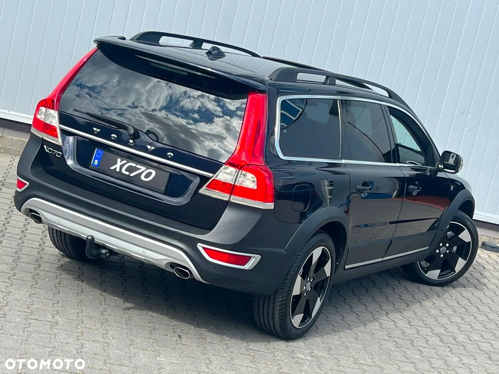 Volvo XC 70 - 12