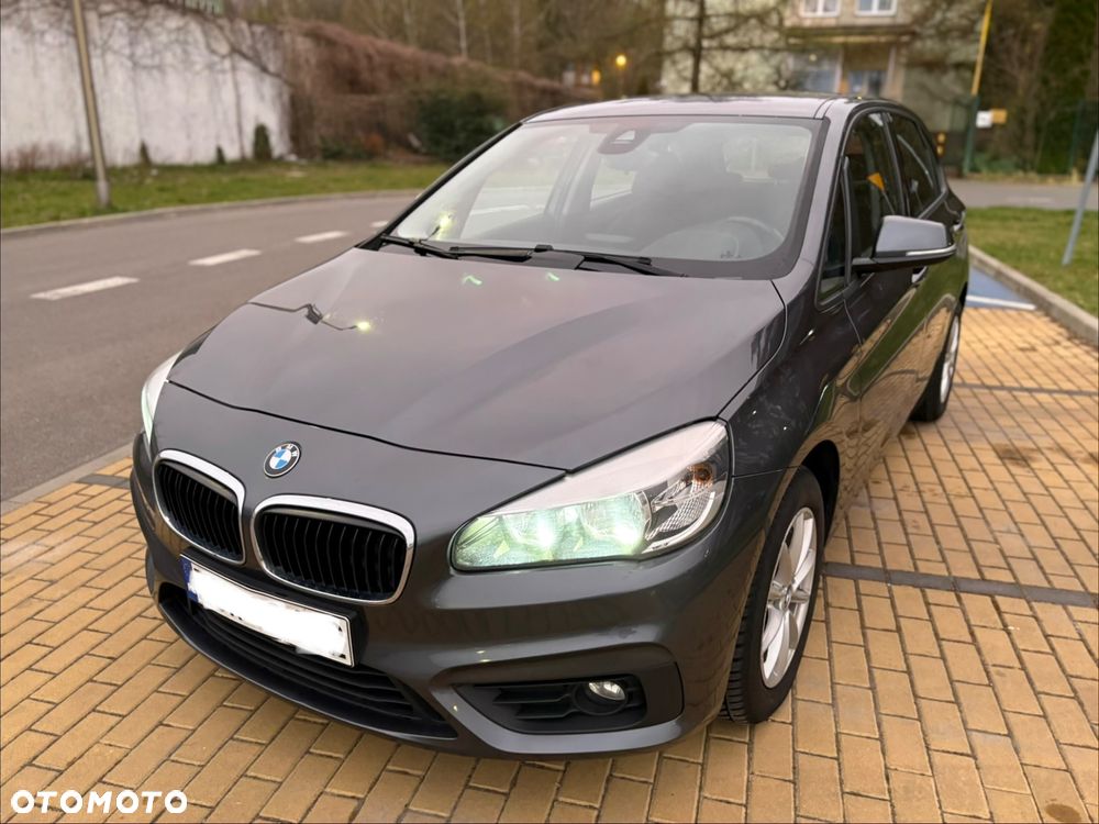 BMW Seria 2 216d - 3