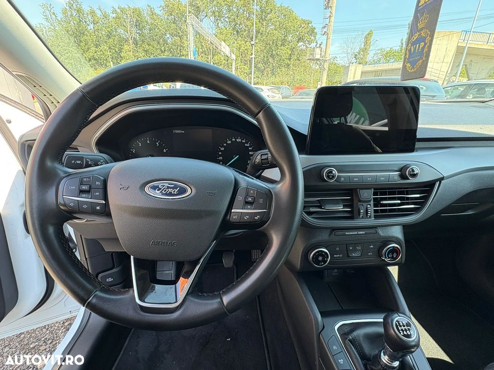 Ford Focus 1.0 EcoBoost Connected - 12