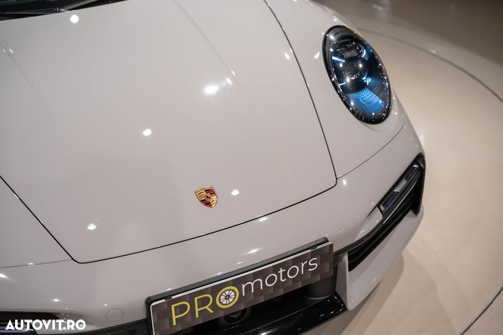 Porsche 911-TURBO-S - 15