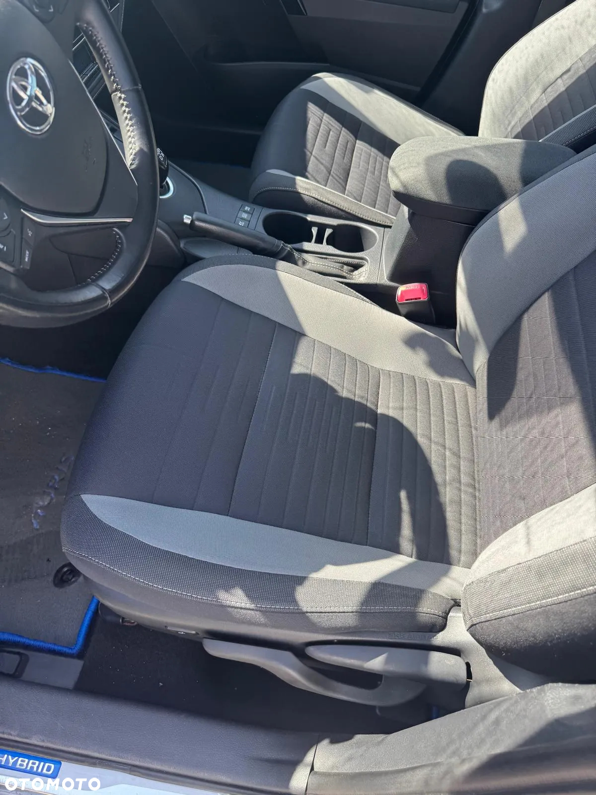 Toyota Auris 1.8 VVT-i Hybrid Automatik Comfort - 8
