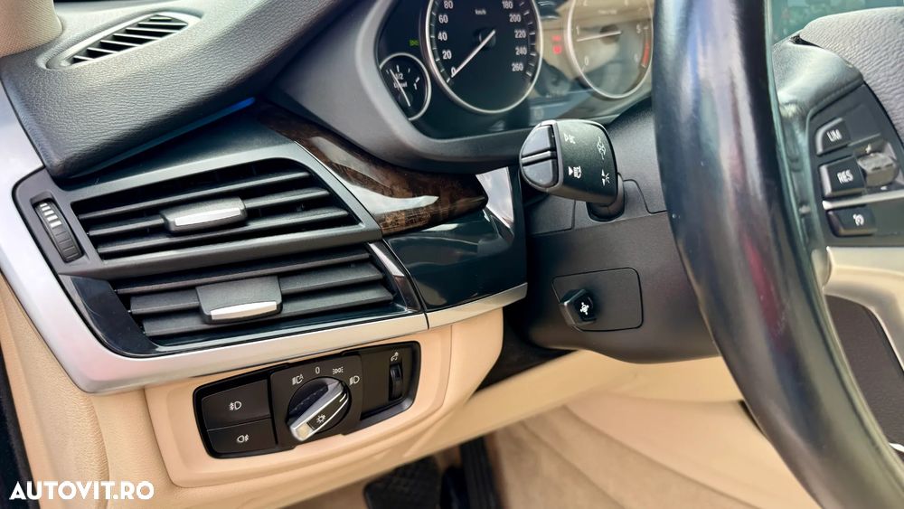 BMW X5 xDrive30d - 10