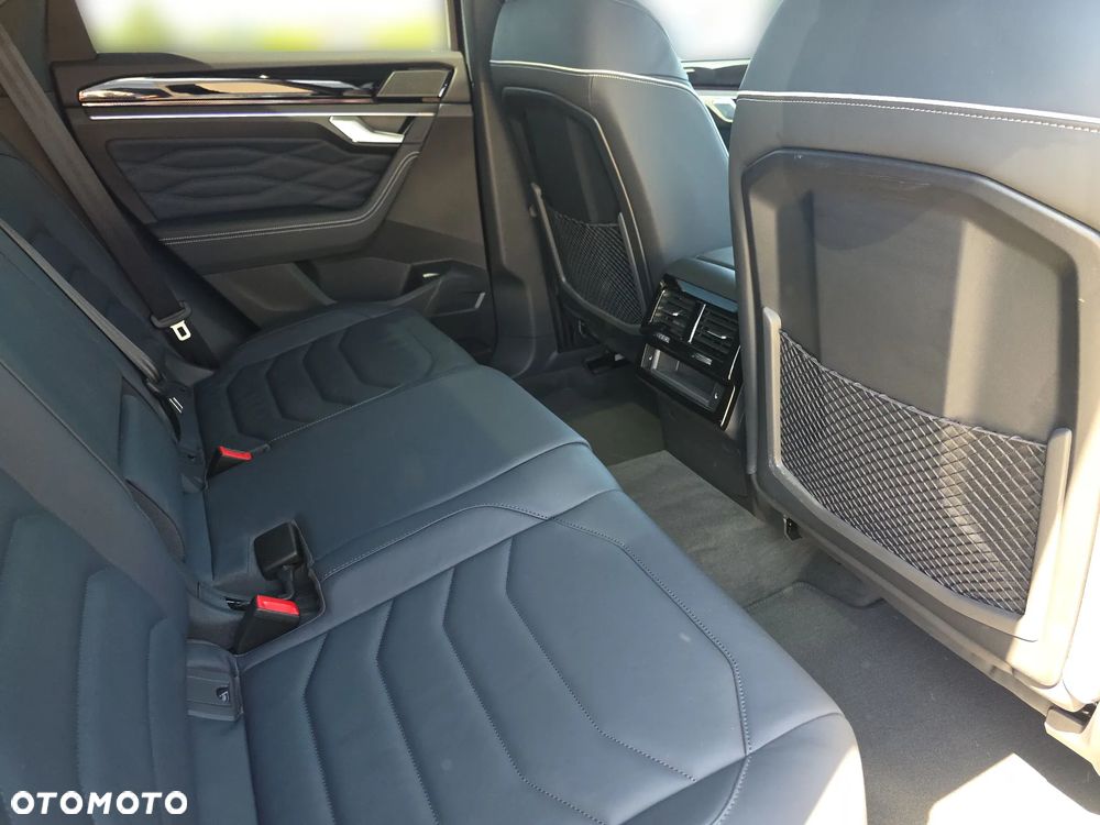 Volkswagen Touareg 3.0 V6 TDI 4Motion R-Line Final Edition - 14