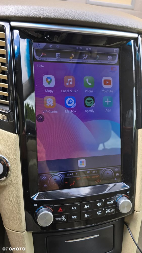 Infiniti FX - 9