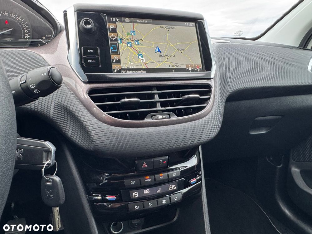 Peugeot 2008 e-HDi FAP 115 STOP & START Business-Line - 39