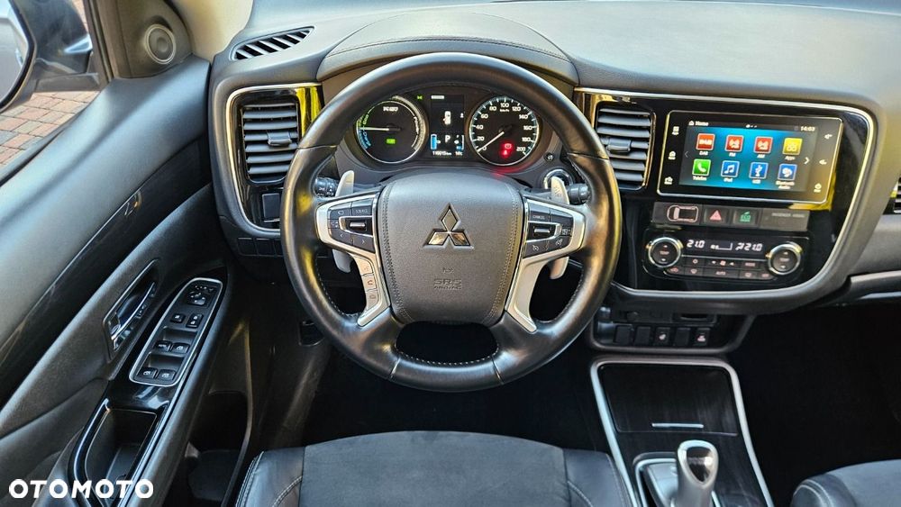 Mitsubishi Outlander - 17