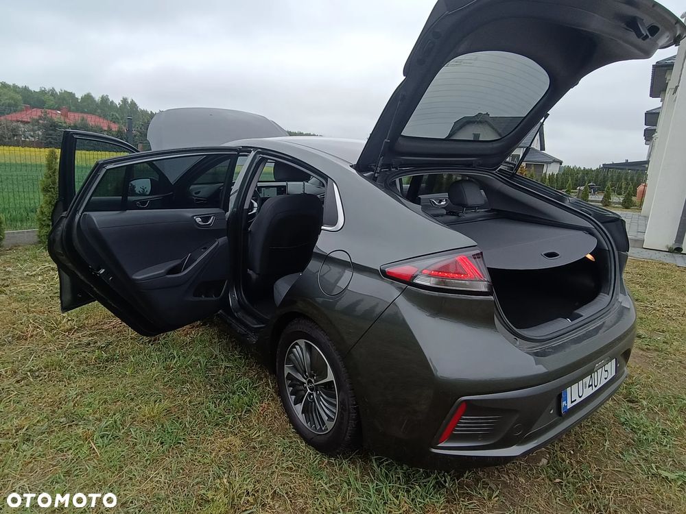 Hyundai IONIQ Hybrid Platinum - 12