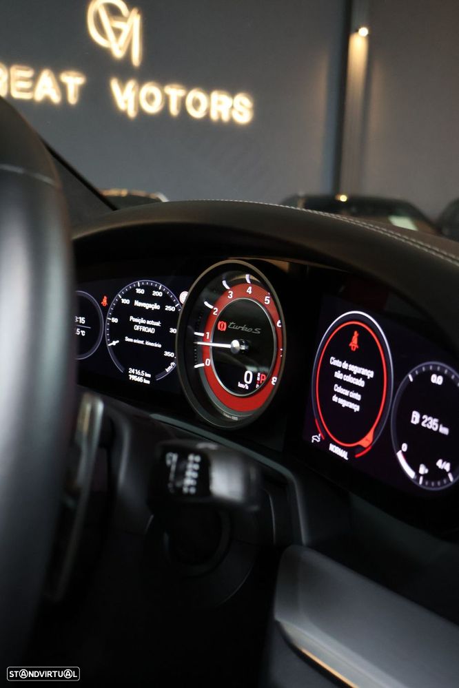Porsche 911 (992) Turbo S PDK - 40