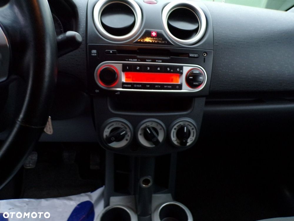 Mitsubishi Colt - 21