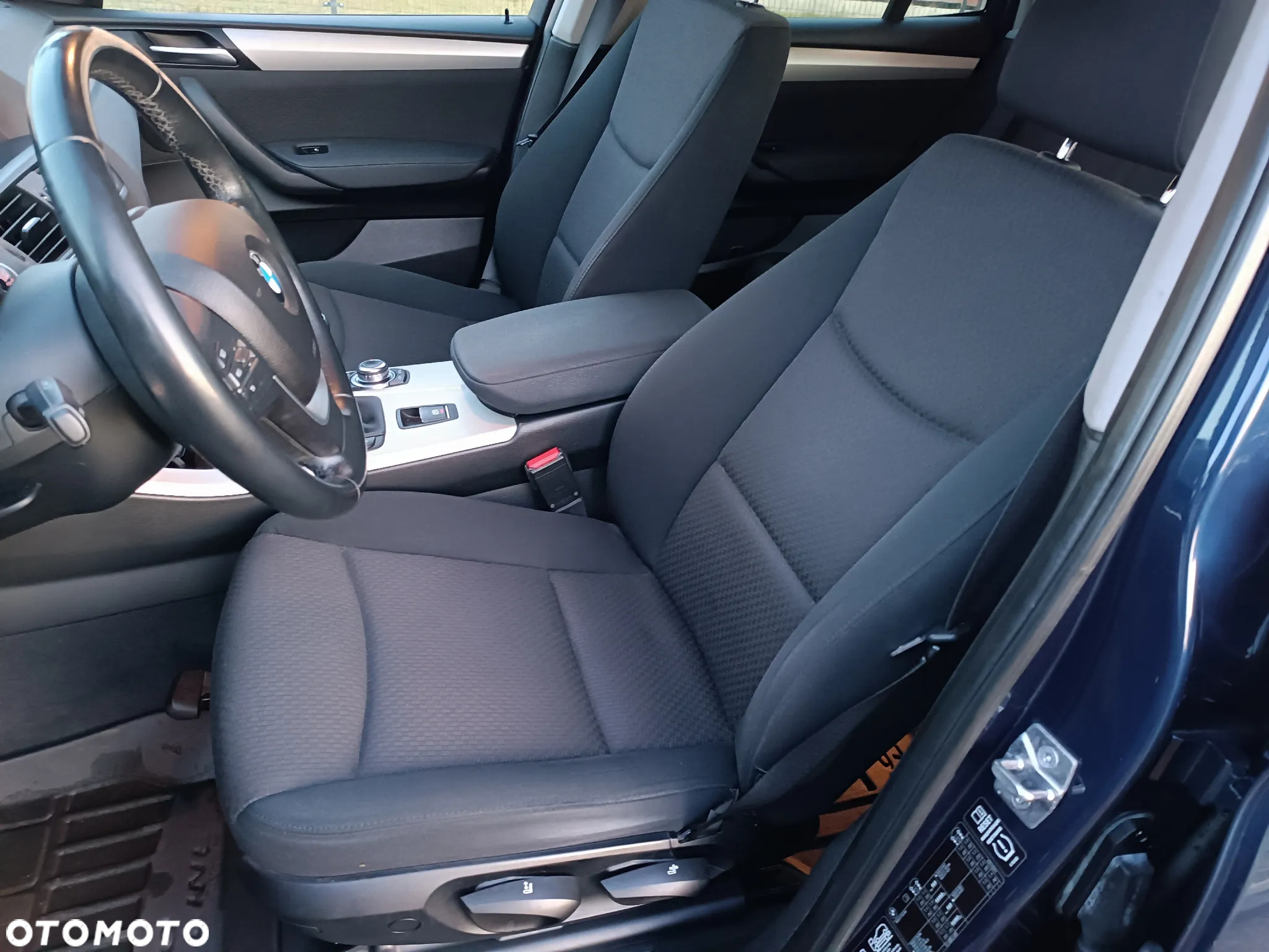 BMW X3 xDrive20d - 9