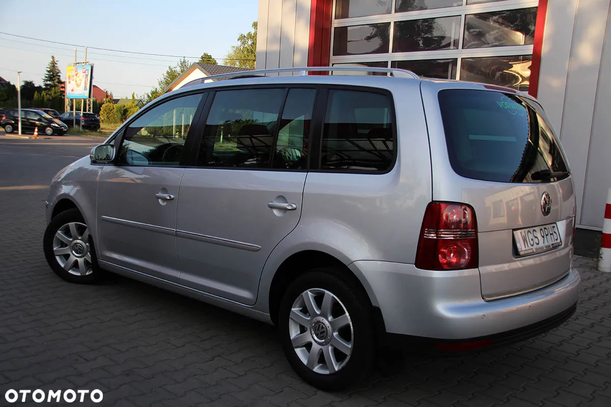 Volkswagen Touran 1.4 TSI DSG Highline - 14