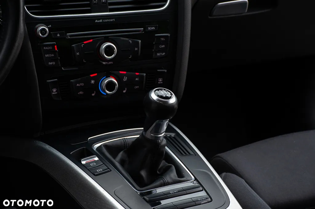 Audi A4 Avant 1.8 TFSI S line Sportpaket (plus) - 36