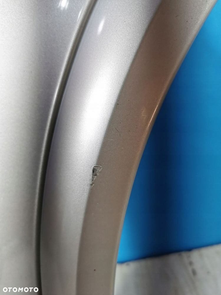 Volvo C30 błotnik przód przedni prawy listwa 426-26 - 2