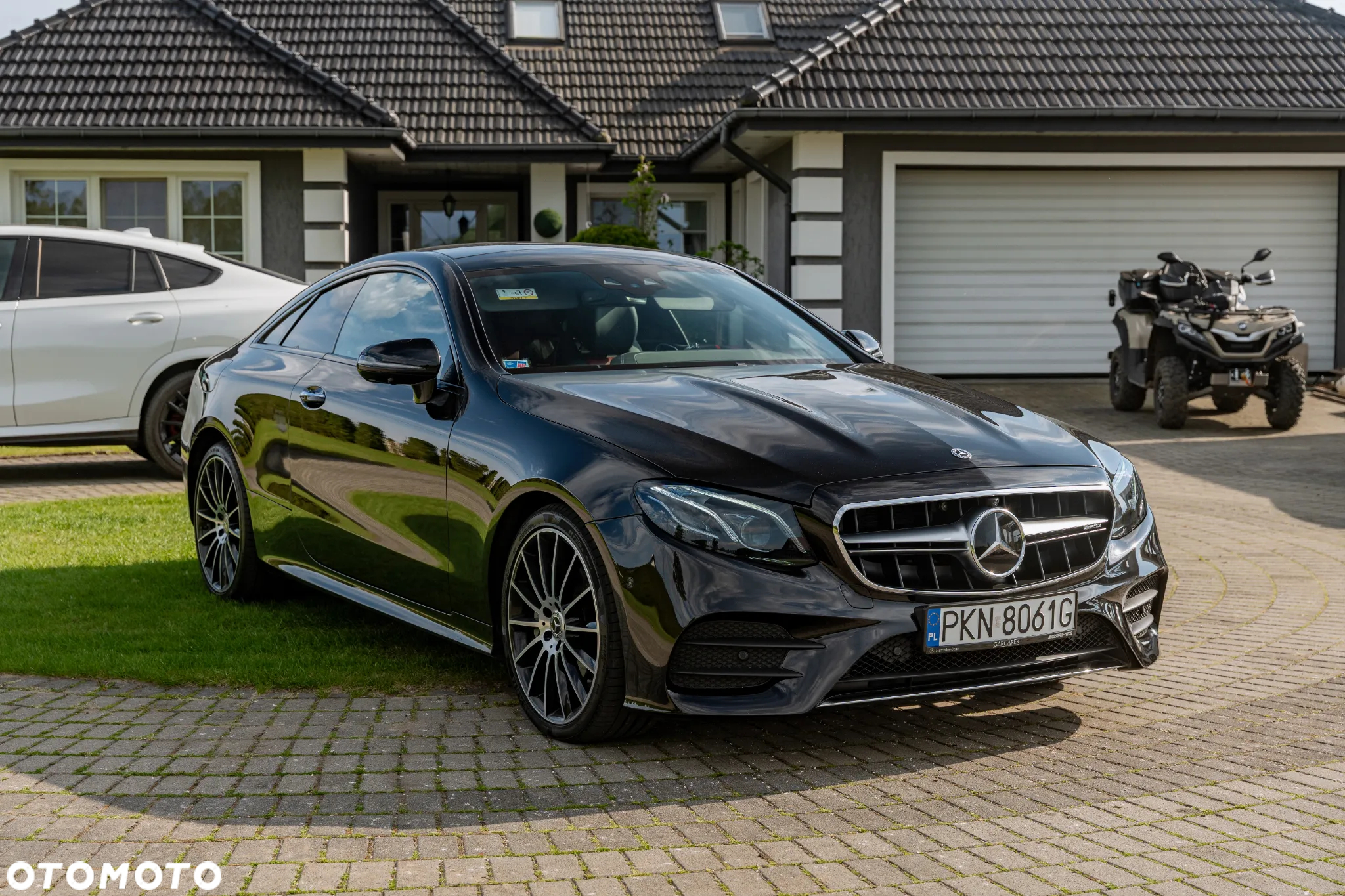 Mercedes-Benz Klasa E 400 d 4Matic Coupe 9G-TRONIC AMG Line - 26