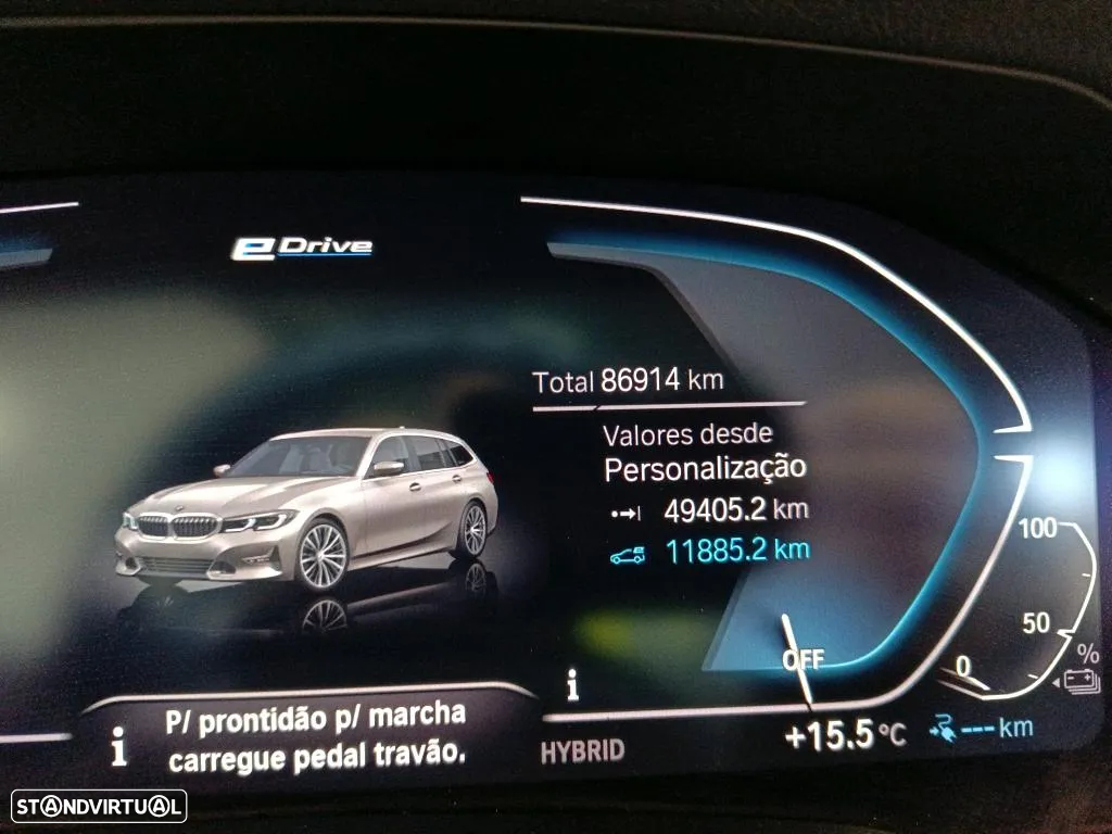 BMW 330 e Touring Auto - 4