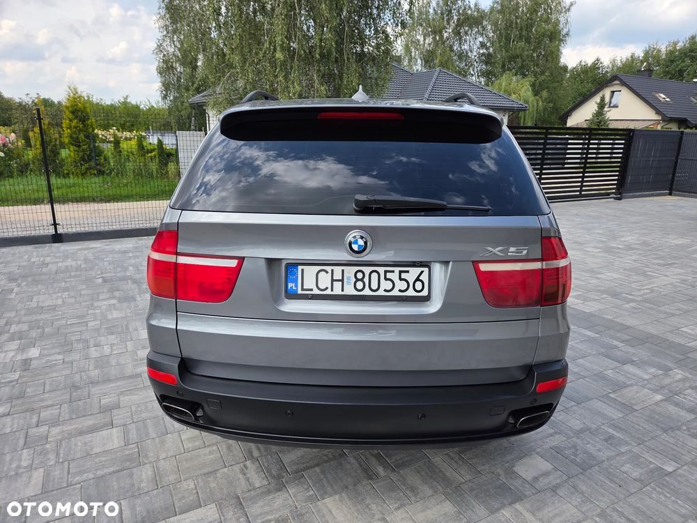 BMW X5 xDrive48i - 10