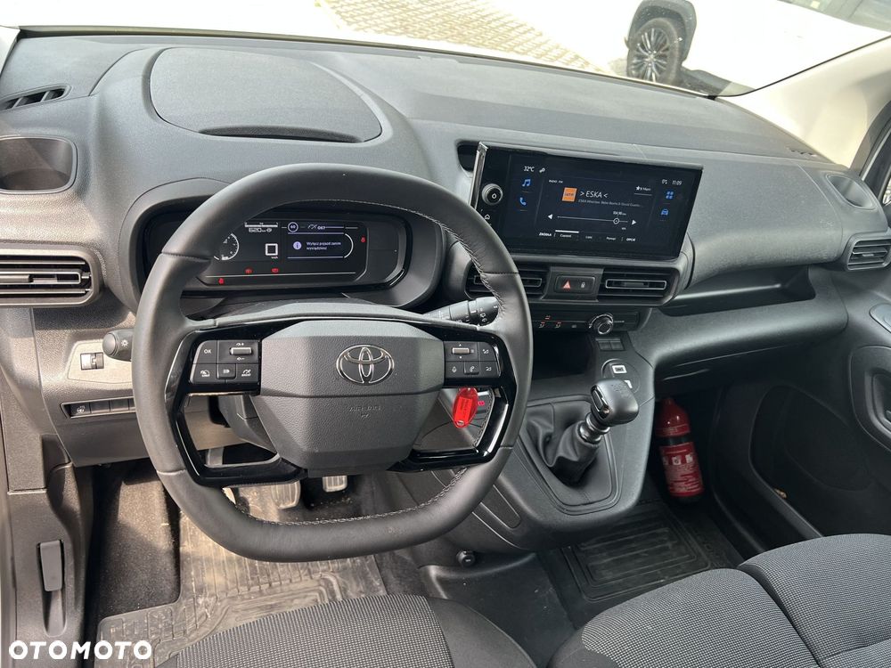 Toyota PROACE CITY - 11