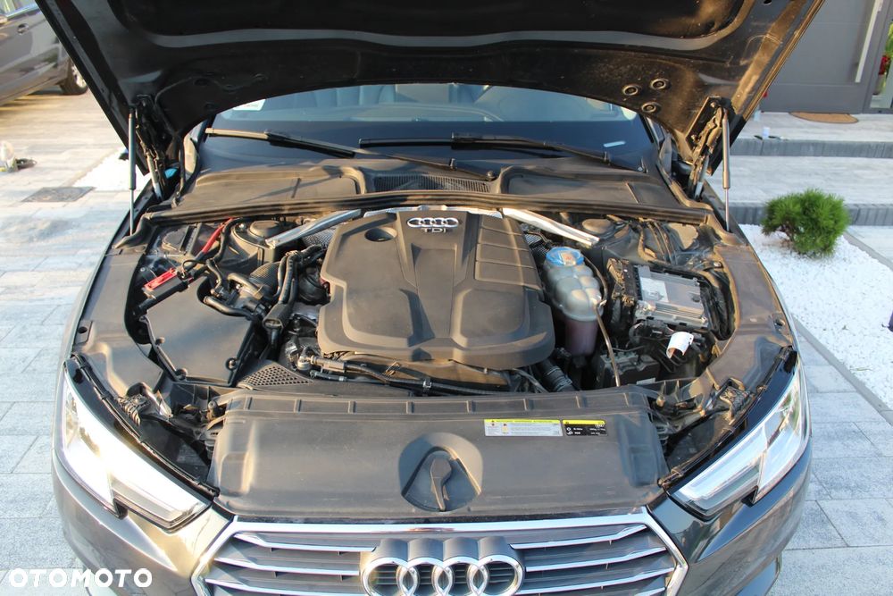 Audi A4 - 8