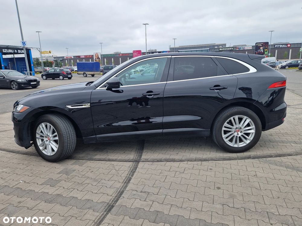 Jaguar F-Pace 2.0 i4P AWD Prestige - 2