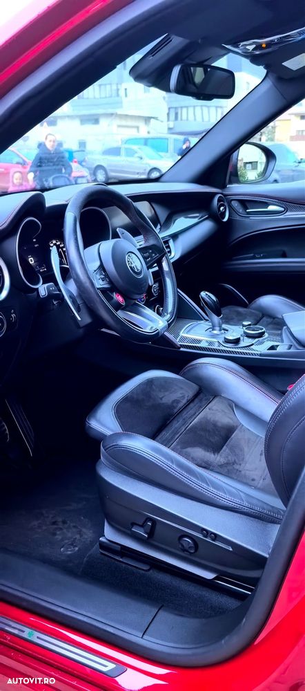 Alfa Romeo Stelvio 2.9 V6 Turbo AWD AT8 Quadrifoglio - 15