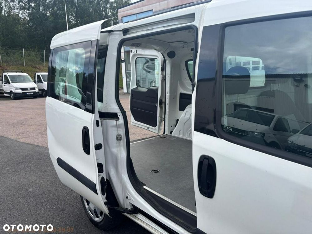 Fiat Doblo - 19