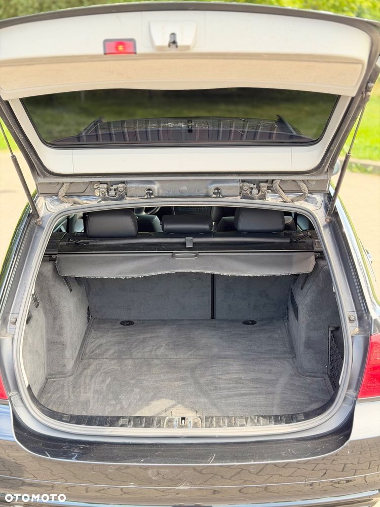BMW Seria 3 318d - 22
