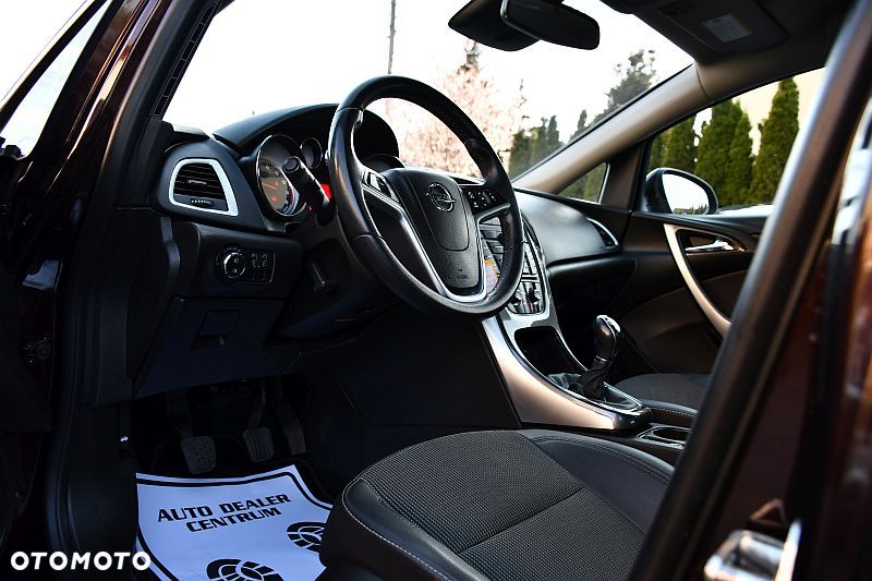 Opel Astra 1.4 Turbo Edition - 9