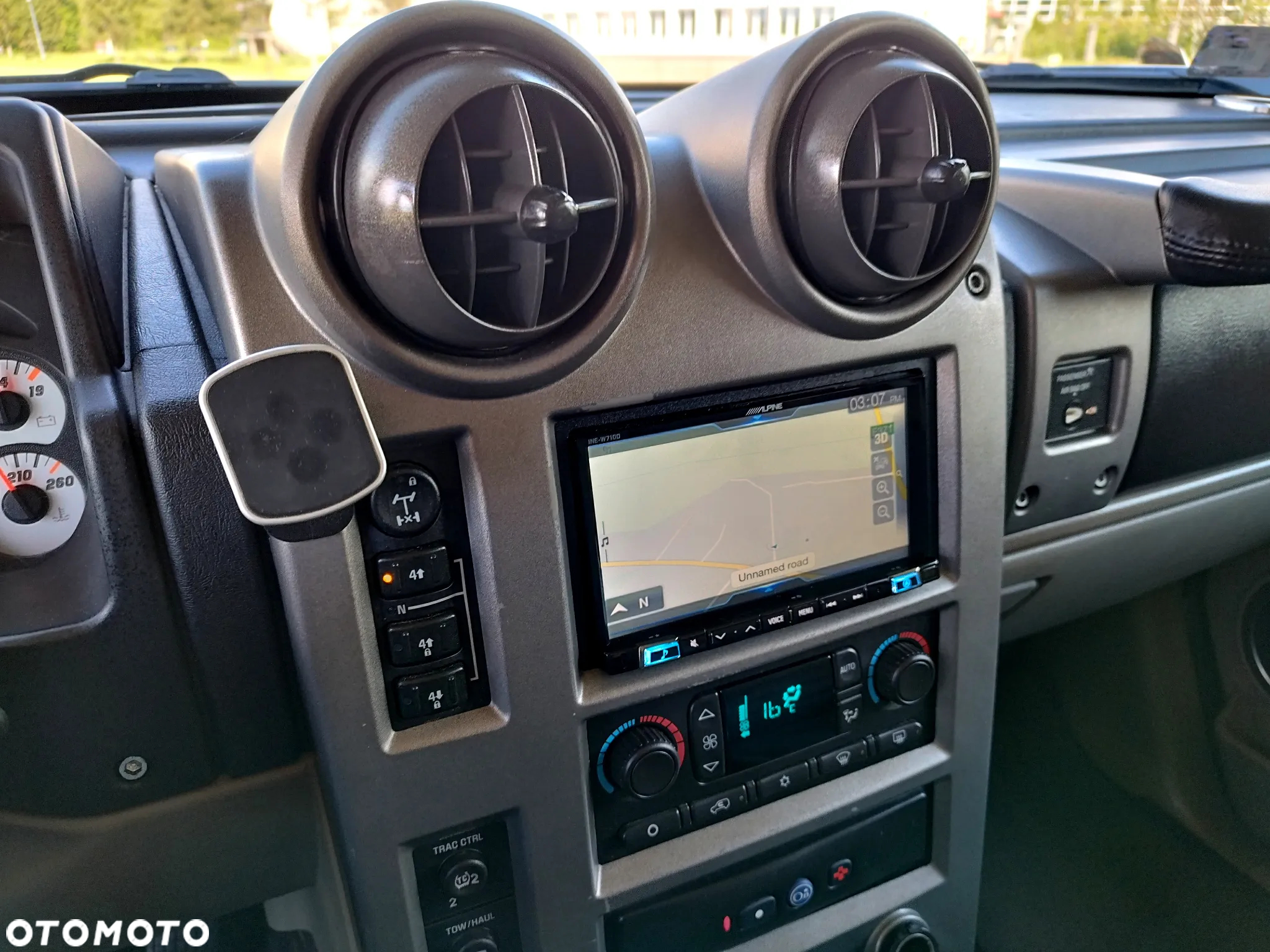 Hummer H2 6.0 V8 - 32