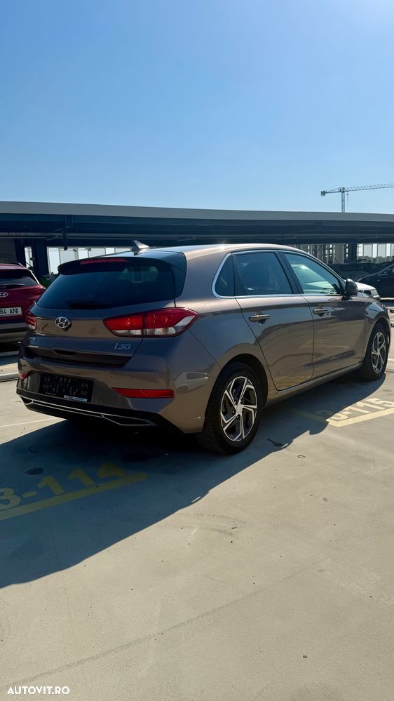 Hyundai i30 1.5 110CP 5DR M/T Highway - 5