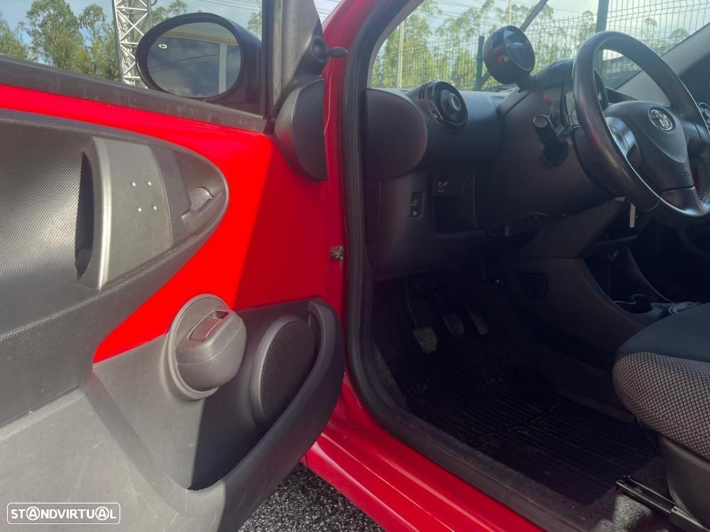 Toyota Aygo 1.0 Power Pack+AC+VSC - 12