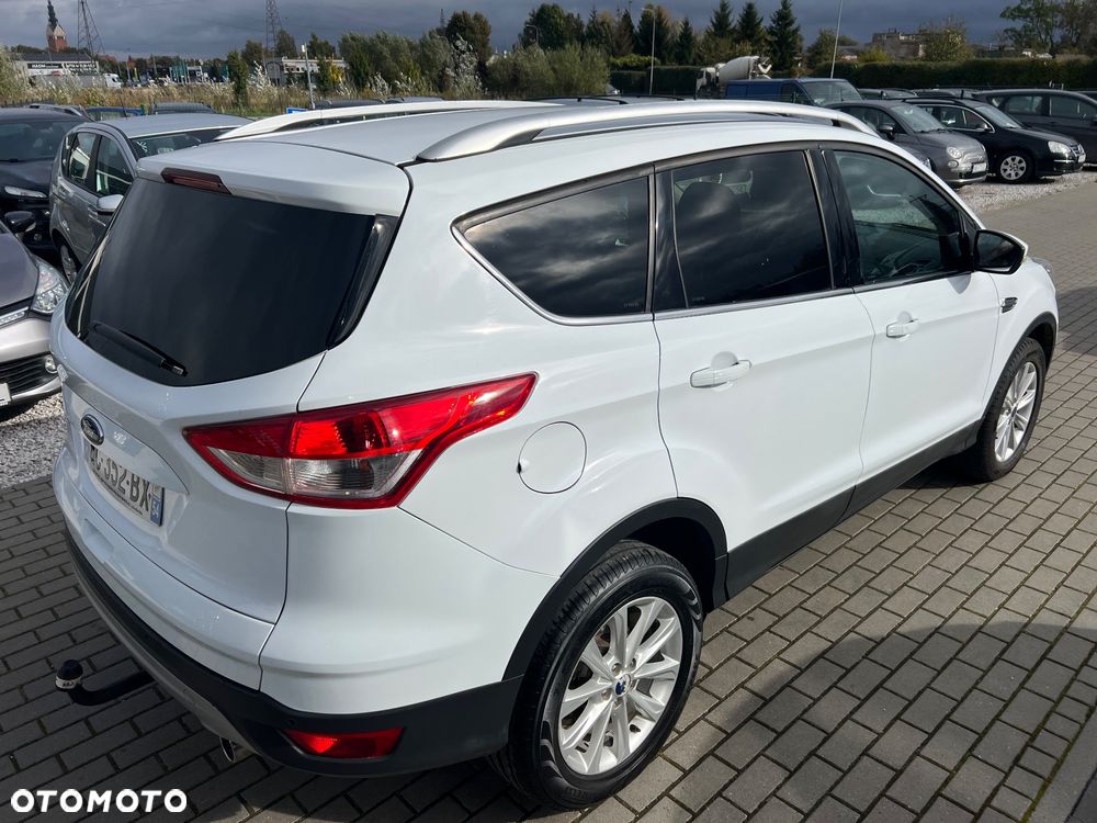Ford Kuga 2.0 TDCi 2x4 Titanium - 5